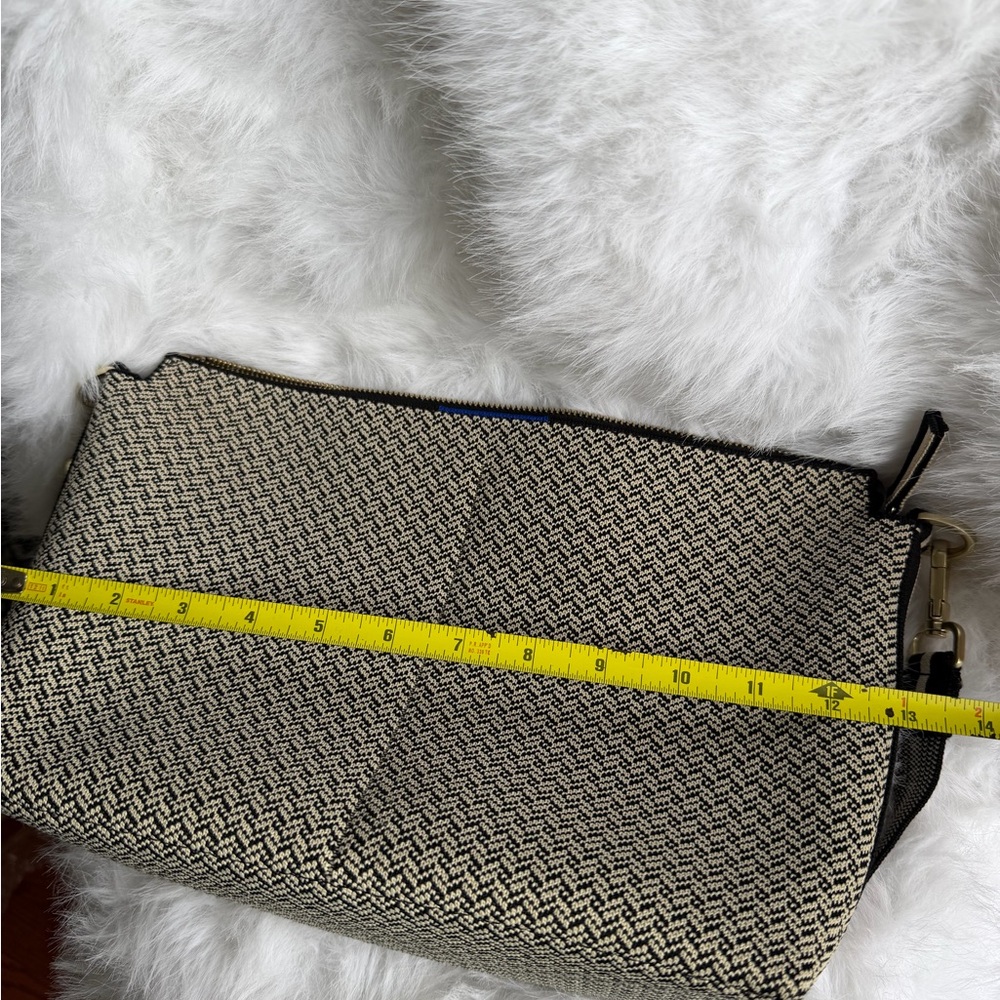 Rothy’s Woven Crossbody Tote Bag in Black & Cream - Picture 7 of 7